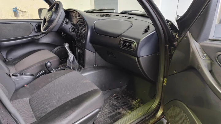 Автомобиль CHEVROLET NIVA 212300-55