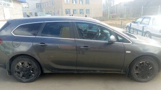 Автомобиль марки OPEL Astra Sport Tourer, Astra, 2011 года выпуска VIN XWFPE8DC1BO019821. Обременения (ограничения): залог в пользу Банк ПТБ (ООО).