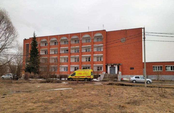 Имущество, находящееся в собственности Ярославской области, расположенное по адресу: Ярославская область, Даниловский район, г. Данилов, ул. Набережная, д.62,   с земельным участком