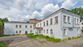 Нежилые помещения 1 этажа (3-27); подвал (1-8), площадь: 452,1 кв. м по адресу: Ярославская область, р-н Угличский, г. Углич, ул. Ленина, д. 4