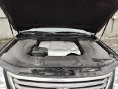 Автомобиль LEXUS LX570