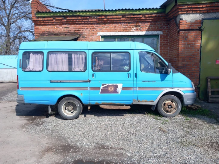 Автомобиль ГАЗ-32213