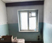 Здание склада - 459,6 кв. м, земельный участок - 1362 +/- 3 кв. м, адрес: Свердловская обл., г. Серов, ул. Лесозаводская, д. 34, стр. 17.