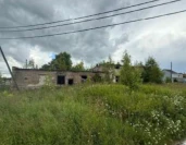 Нежилое здание, 1-этажное, площадь 405,1  кв. м, земельный участок, пл. 1550 кв.м., : Ярославская обл., Некрасовский р-н, Боровской сельский округ, д. Яснищи