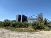 Нежилое здание и земельный участок по адресу: Ростовская обл., г. Ростов-на-Дону, ул. Левобережная, д. 6