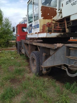 Автокран самоходный МАЗ-5337