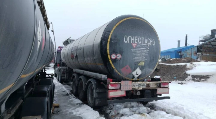 Автомобили грузовые Полуприцеп-цистерна СЕСПЕЛЬ SF3B 2019 года выпуска.