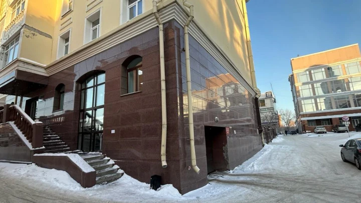 Продается нежилое помещение, 185,1 кв. м, г. Томск, ул. Карла Маркса, д. 3