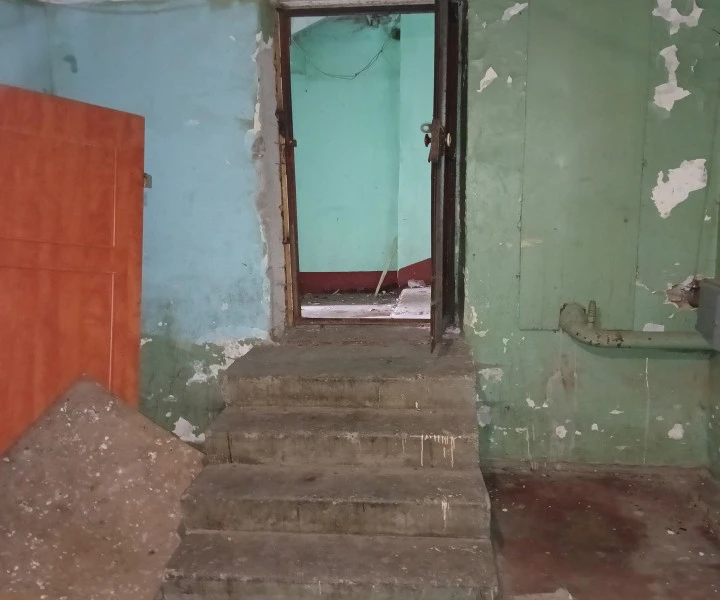Нежилое помещение 179,8 кв.м. на Пионерстроя