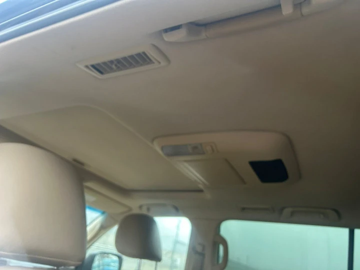 Автомобиль LEXUS LX 570, г. Ростов-на-Дону