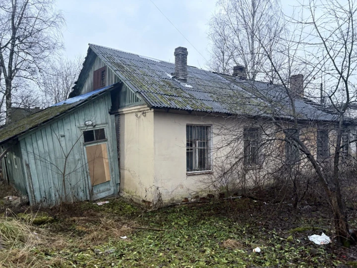 Здание, расположенное по адресу: Санкт-Петербург, Горелово тер., дом 34; Земельный участок, расположенный по адресу: Санкт-Петербург, Горелово тер., дом 34