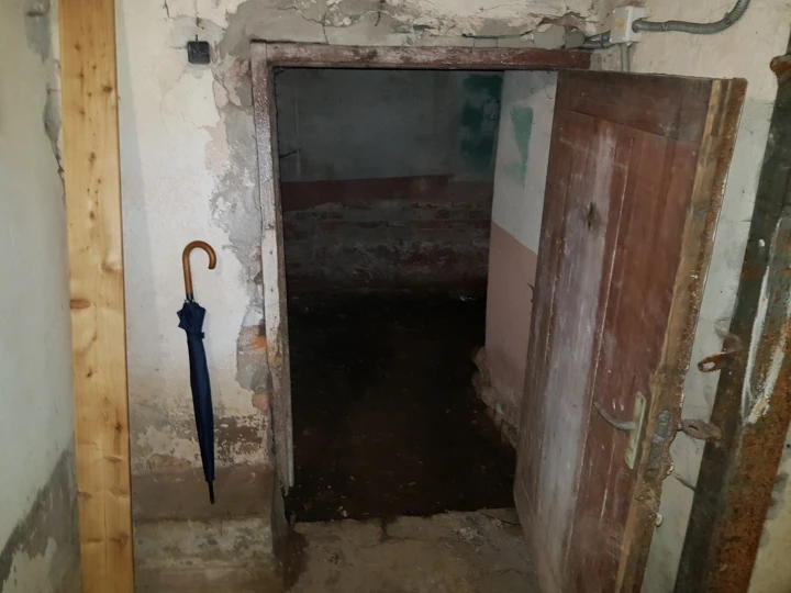 Нежилое помещение 188,6 кв.м. у ст.м. "Площадь Ленина"