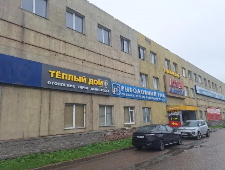 Нежилое помещение - 36,7 кв. м, адрес: Республика Башкортостан, г. Уфа, Калининский р-н, ул. Индустриальное шоссе, д. 26, № на п/пл 56, этаж 3.