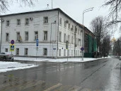 Историческое здание 809,6 кв.м с земельным участком в центре города: Ярославская область, г. Ярославль, пл. Челюскинцев, 10/3
