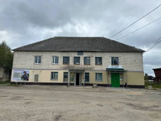 Нежилые помещения 1-го этажа   площадью 79,8 кв.м (продажа 798/1489 доли от площади 148,9 кв.м) по адресу: Костромская область, Межевской район, с. Георгиевское, ул. Колхозная, д.6