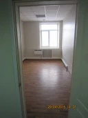 Административное здание, назначение: нежилое, общей площадью 605,9 кв. м,; Земельный участок, общей площадью 831+/-11 кв. м, расположенный по адресу: Ханты-Мансийский Автономный округ - Югра АО, Югорск, Попова ул, дом 11