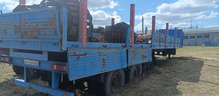 Полуприцеп-тяжеловоз ЧМЗАП 99065