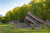 Эко-отель с фермой в Калужской области, Тарусский район (5 зданий, 14 земельных участков площадью 15,8 га, движимое имущество)