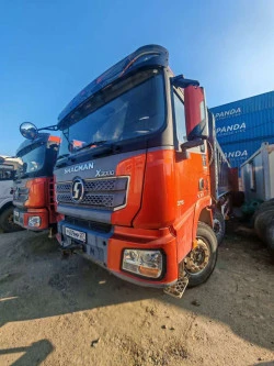 Специализированный, автомобиль - самосвал SHACMAN SX33186T366, 2022, Идентификационный номер: LZGJX4T66NX001409, принадлежащий Продавцу на праве собственности, что подтверждается Договором купли-продажи № ОВ/КОН-3780-10-01-С-01 от 30.12.2021 г.