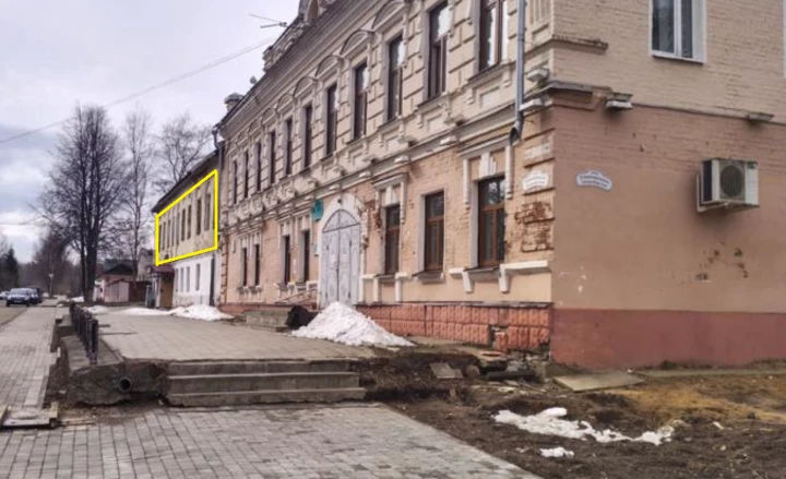 Имущество, находящееся в собственности Ярославской области, расположенное по адресу: Ярославская область, г. Тутаев, ул. Романовская, д. 32, пом.14, 14а, 18-22 и Ярославская область, г. Тутаев, ул. Романовская д. 32-34, пом.15, 16, 17