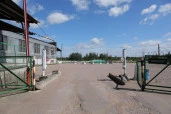 Склад временного  хранения с закрытой  и открытой площадкой  и рефрижератором.