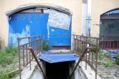 Право аренды помещения площадью 81,3 кв. м в Апраксином дворе