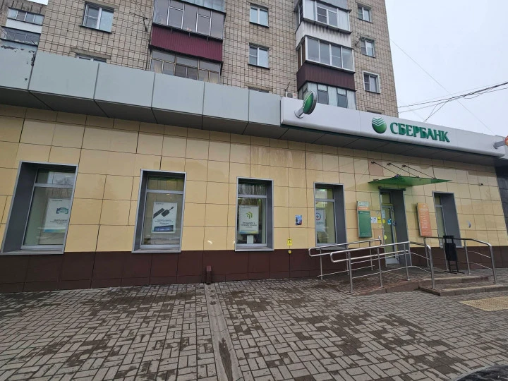 Нежилое помещение 313,4 кв.м. в г. Липецке, пл. Мира, дом 2, пом. 7