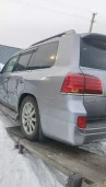 Автомобиль легковой Lexus LX 570 2010 года выпуска, 367.10 л.с., VIN: JTJHY00W204065017, цвет кузова: серебристый.