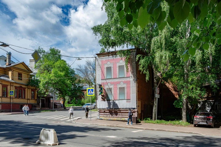 Лот: здание г. Нижний Новгород, ул. Алексеевская, д.37а; здание г. Нижний Новгород, пер. Холодный, д.18/39; здание  г. Нижний Новгород, пер. Холодный, д.18а; здание г. Нижний Новгород, пер. Холодный, д.16.
