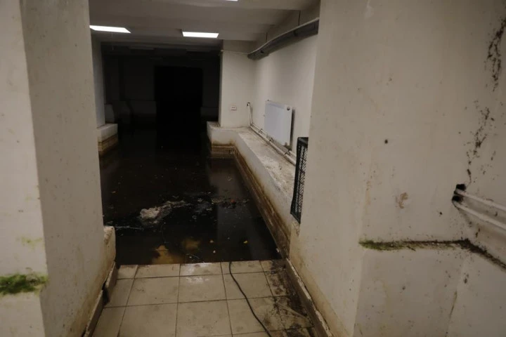 Право аренды помещения площадью 226,1 кв. м в Апраксином дворе
