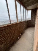 Жилое помещение (квартира), пл. 69,2 кв. м, этаж 4, кад.№ 50:49:0010103:2344, адрес: МО, г. Звенигород, кв-л Маяковского, д. 19а, кв. 11. В соответствии с выпиской из домовой книги от 13.04.2026, зарегистрированные лица отсутствуют.