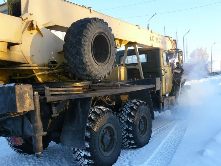 Грузовой а/м спец. назн. (автокран) КС 35714