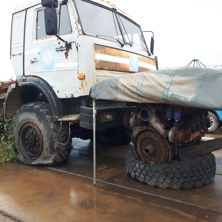 Тягач седельный Камаз 44108-10