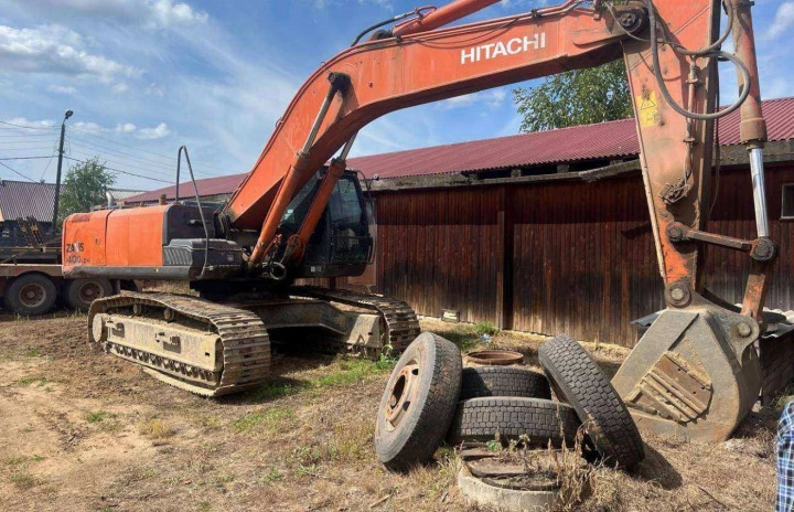 Продается экскаватор HITACHI  ZX400LCH-5G, 2020 года,  г. Обь