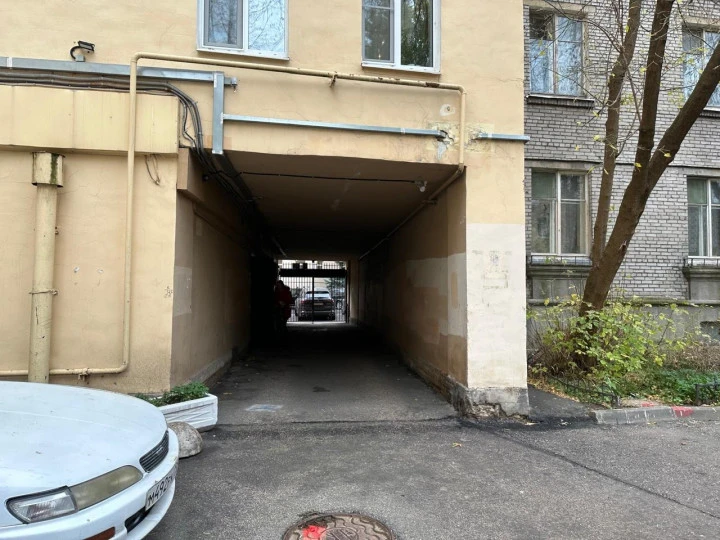 Нежилое помещение 57,5 кв.м. у ст.м. "Петроградская"