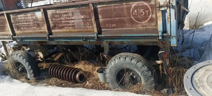 Прицеп тракторный 2ПТС-4,5