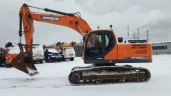 ЭКСКАВАТОР DOOSAN DX225NLCA, 2018, Идентификационный номер: DHKCEBCDVJ0001022, принадлежащий Продавцу на праве собственности, что подтверждается Договором купли-продажи № ОВ/Ф-271171-01-01-С-01 от 15.12.2022 г.