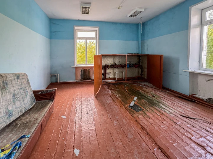 Имущественный комплекс (школа-интернат) с земельным участком, 34 313 кв.м.