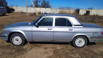 Автомобиль ГАЗ-31105-503