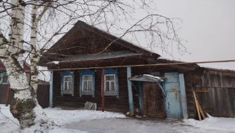 Земельный участок и нежилое здание по адресу: обл. Нижегородская,г Семенов, д. Ларионово