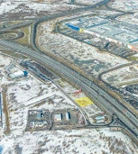 Продается  последний участок площадью-20 соток с прямым съездом и выездом на КАД в развитом торгово - индустриальном парке KAD GATE PARK (площадью 8га) у развязки КАД и проспекта Энгельса.