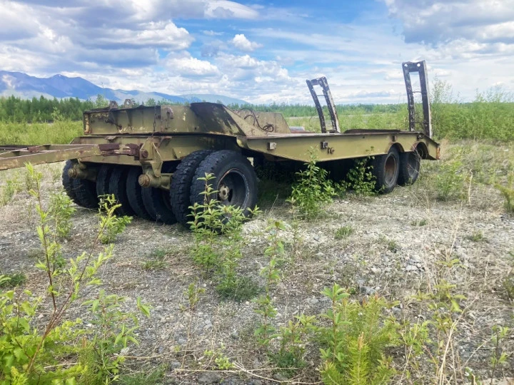 Полуприцеп-тяжеловоз Трейлер-прицеп У4005