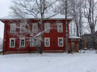 Помещение, этаж № 1, площадь: 107 кв.м, местоположение: Ярославская область, р-н Рыбинский, Погорельский с/о, с. Погорелка, ул. Центральная, д. 17.