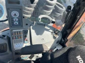 Экскаватор-погрузчик Komatsu WB93S-5EO
