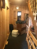 Двухэтажный деревянный дом площадью 92,9 кв. м, расположенный на земельном участке - 600 кв. м. в дер. Медведково Волоколамского района МО