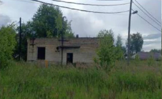 Нежилое здание, 1-этажное, площадь 405,1  кв. м, земельный участок, пл. 1550 кв.м., : Ярославская обл., Некрасовский р-н, Боровской сельский округ, д. Яснищи