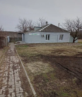 Нежилое здание 70,5 кв.м. и земельный участок в Белгородской области, с. Малакеево