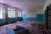 Имущественный комплекс в Орловской области, Дмитровский р-н, с/п Горбуновское, с. Балдыж (з/у 9 220 кв.м., нежилое здание 1 062,7 кв.м., котельная, подвал и туалет)