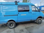 Грузовой фургон цельнометаллический 7 мест ГАЗ 27057.