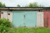 Земельный участок площадью 23 кв.м. и гараж 18 кв.м., расположенные по адресу: Липецкая область, Грязинский муниципальный округ, село Плеханово, улица Корсакова, строение 24а